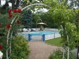 Wegis Garni 2* Bermatingen